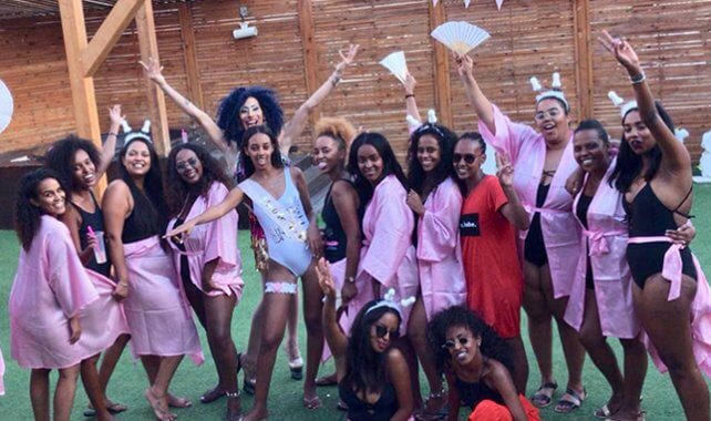 סילה מקיאטו – מלכת הדראג של תל אביב למסיבת רווקות מצחיקה וצבעונית